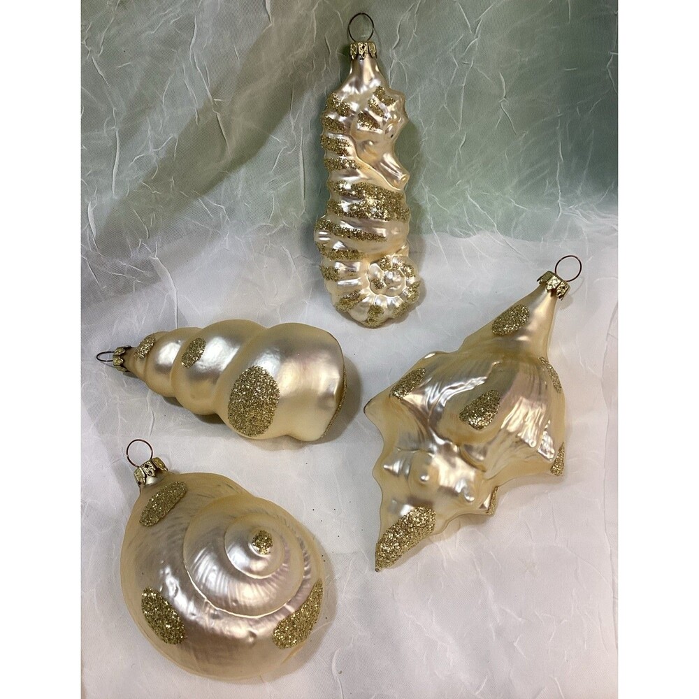 Neiman Marcus Hand Blown Glass Seashell & Seahorse Ornament Set Of Four Vintage